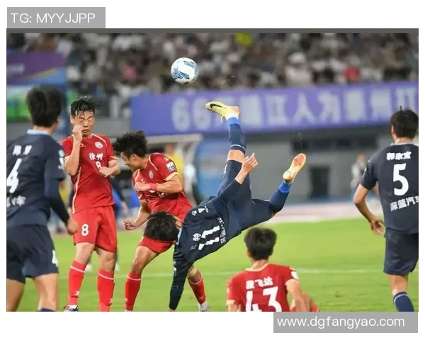 周磊足球生涯回顾与展望对话分享精彩瞬间与成长历程